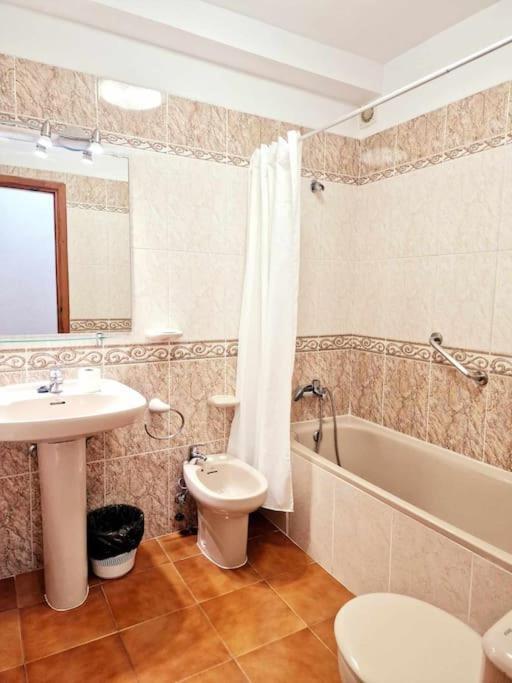 Comfortable Centrally Located Apartment Playa Feñabe Eksteriør billede